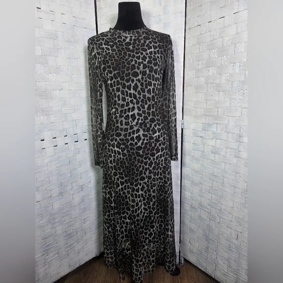 KATE AND LILY Maxi Dress - Picture 8 of 8